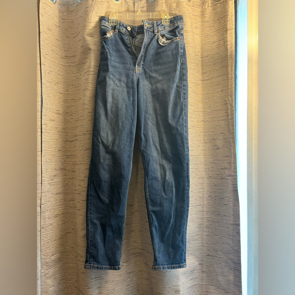 Dark Wash H&M Mom Jeans - Size 4